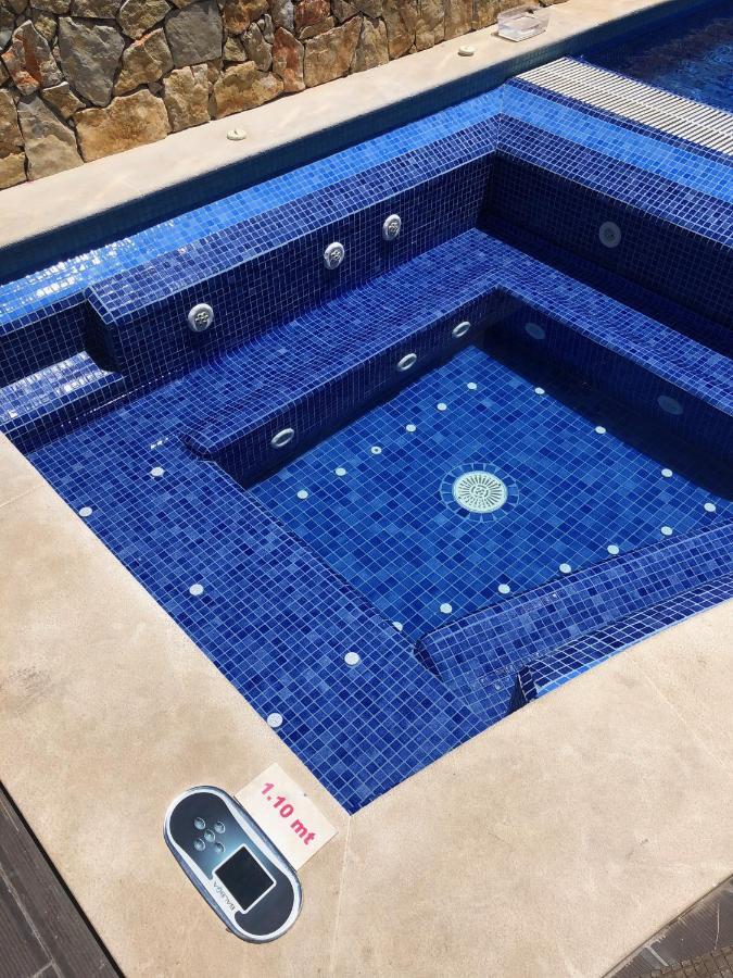 Full Private 300Sqm Villa Jacuzzi Heated Pool Ideal & Quiet Location Αλμπουφέιρα Εξωτερικό φωτογραφία